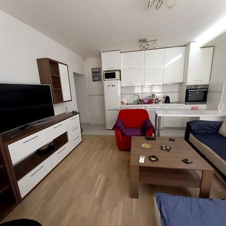 Skopje Contemporary Apartment Dış mekan fotoğraf