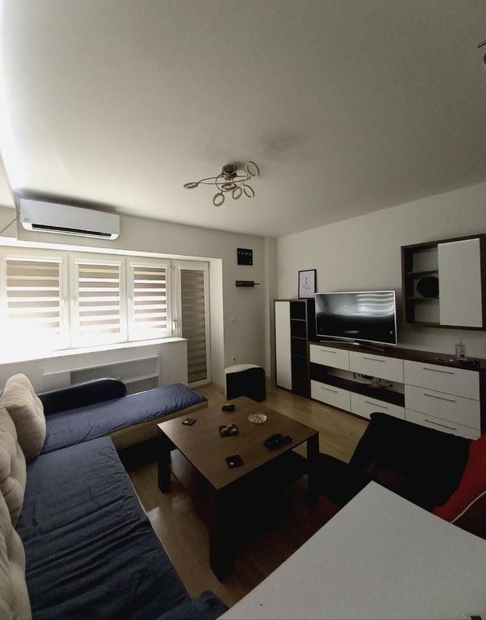 Skopje Contemporary Apartment Dış mekan fotoğraf